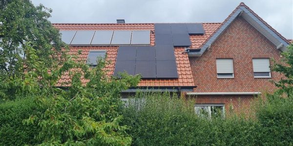 PV-Anlage Einfamilienhaus PV-Anlage Einfamilienhaus